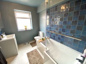 Photo 1- click for photo gallery